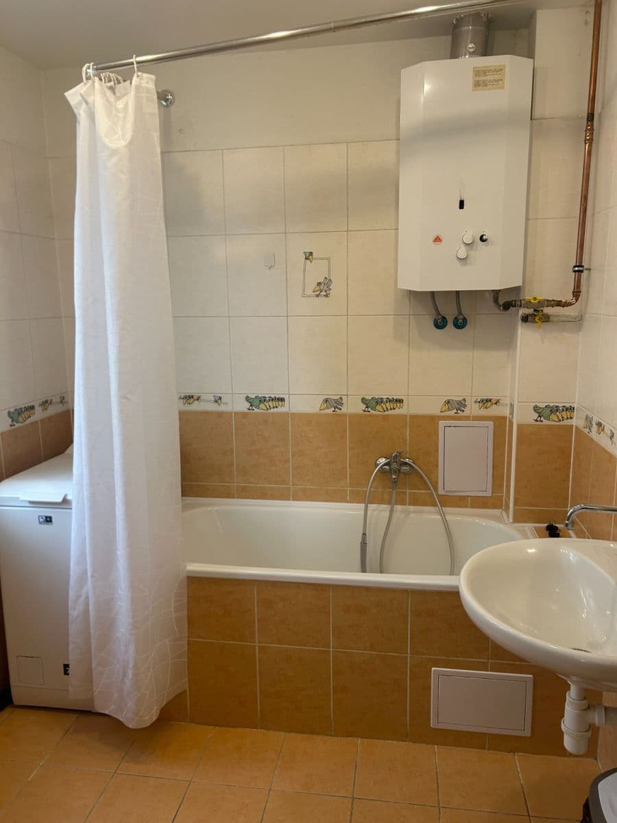 Pronájem bytu 2+kk 53 m², Podolská, Praha, Praha Pronájem bytu 2+kk 53 m², Podolská, Praha, Praha