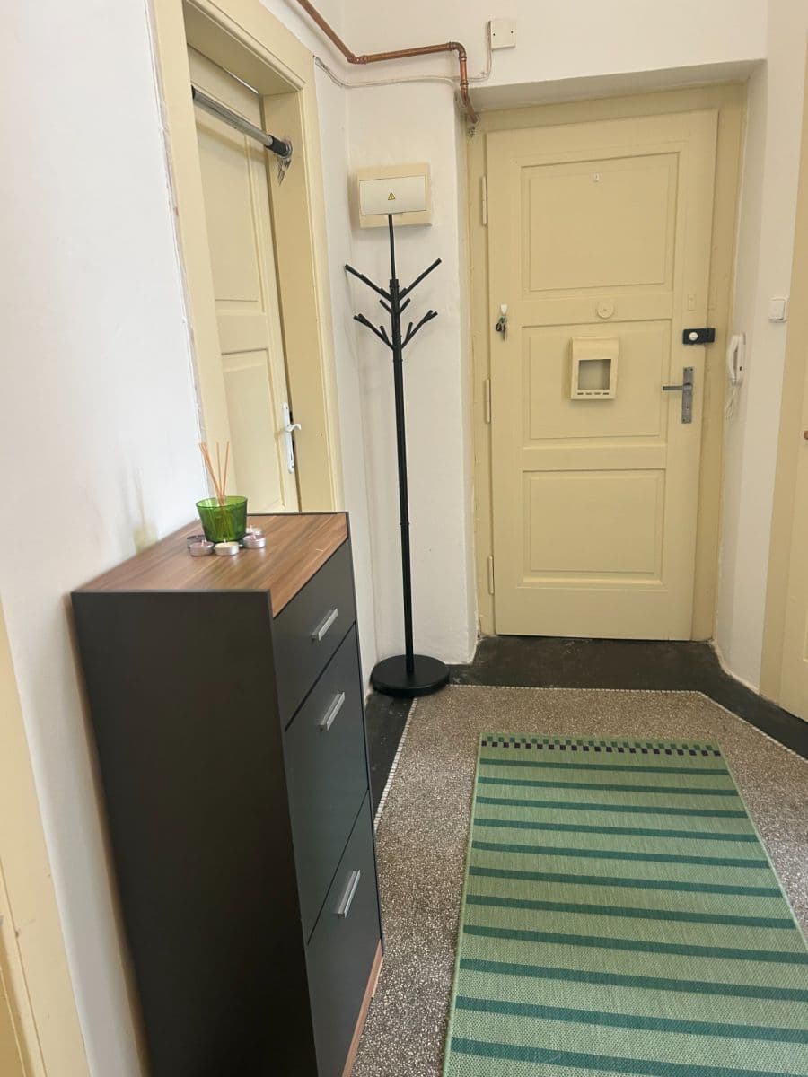 Pronájem bytu 2+kk 53 m², Podolská, Praha, Praha Pronájem bytu 2+kk 53 m², Podolská, Praha, Praha