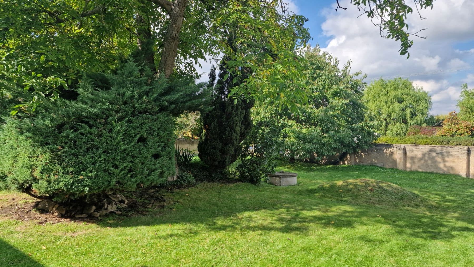 Prodej domu 130 m², pozemek 647 m², A. Jiráska, Jeneč, Středočeský kraj Prodej domu 130 m², pozemek 647 m², A. Jiráska, Jeneč, Středočeský kraj