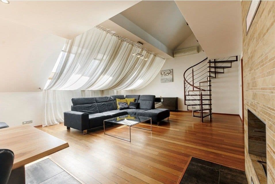 Pronájem bytu 3+kk 153 m², Korunní, Praha, Praha Pronájem bytu 3+kk 153 m², Korunní, Praha, Praha