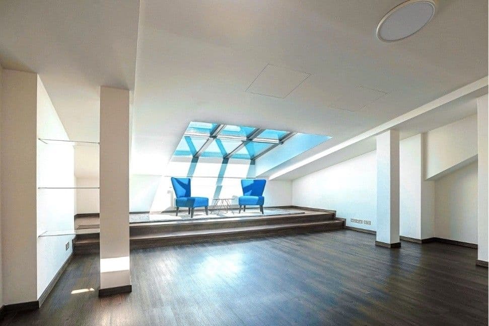 Pronájem bytu 3+kk 153 m², Korunní, Praha, Praha Pronájem bytu 3+kk 153 m², Korunní, Praha, Praha