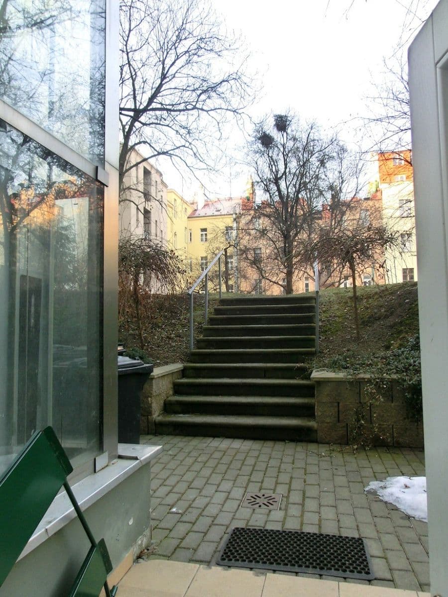 Pronájem bytu 3+kk 153 m², Korunní, Praha, Praha Pronájem bytu 3+kk 153 m², Korunní, Praha, Praha