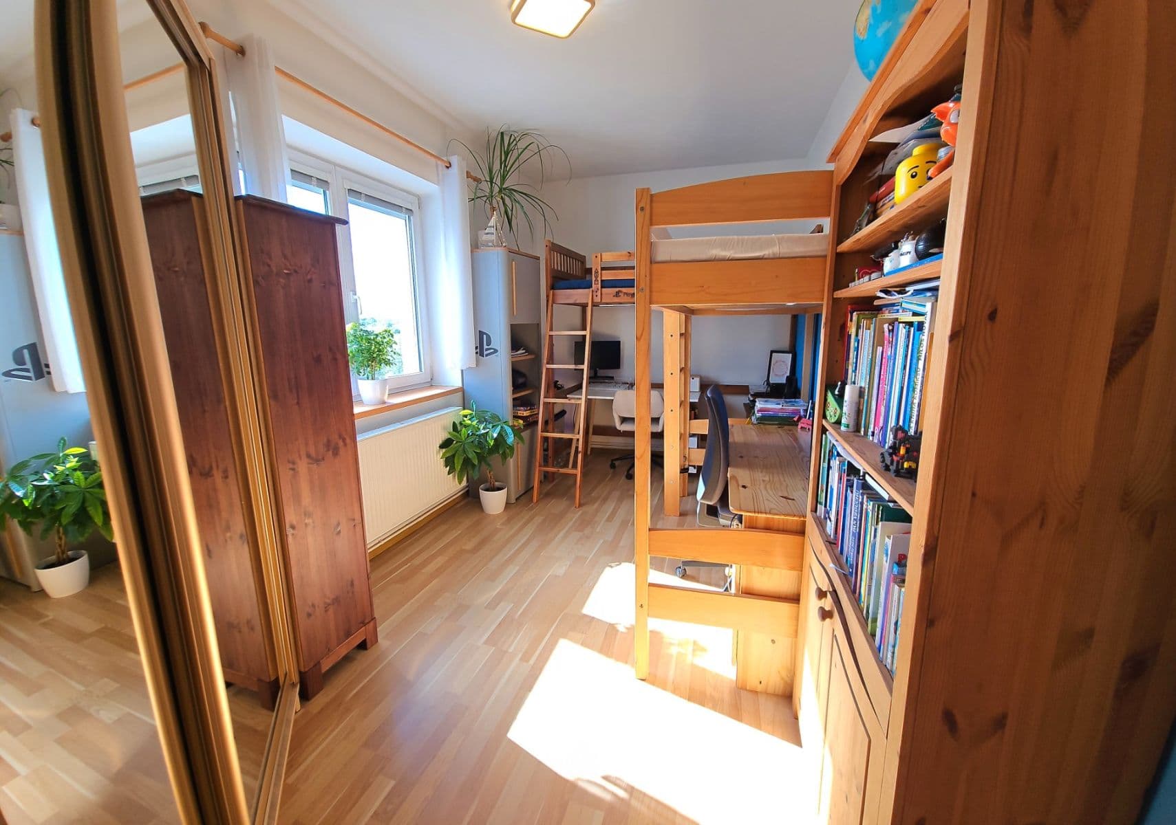 Prodej domu 194 m², pozemek 775 m², Boženy Němcové, Stříbro, Plzeňský kraj Prodej domu 194 m², pozemek 775 m², Boženy Němcové, Stříbro, Plzeňský kraj