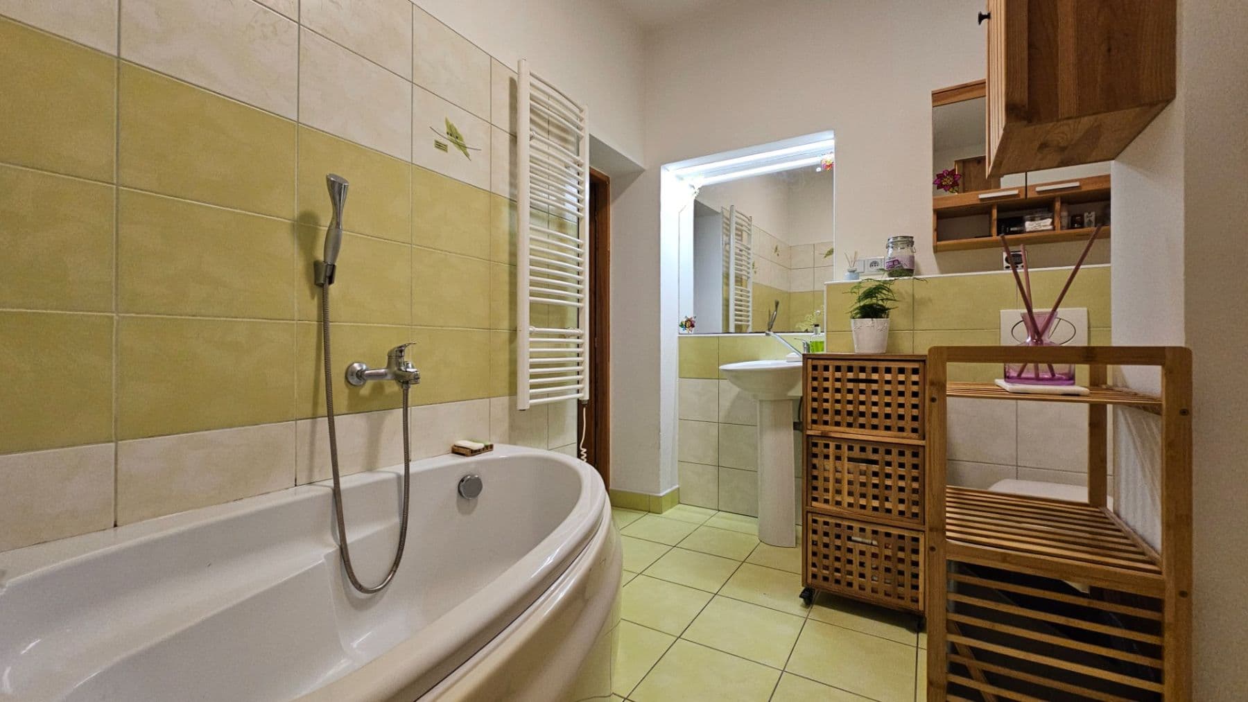 Prodej domu 194 m², pozemek 775 m², Boženy Němcové, Stříbro, Plzeňský kraj Prodej domu 194 m², pozemek 775 m², Boženy Němcové, Stříbro, Plzeňský kraj