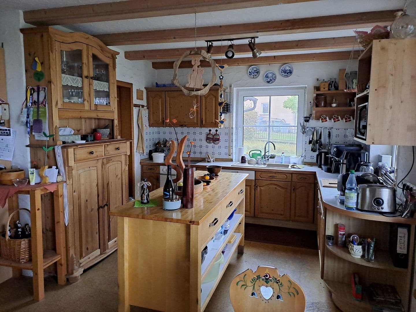 Prodej domu 250 m², pozemek 1.038 m², Rhönstr.7, Geroda, Bavorsko Prodej domu 250 m², pozemek 1.038 m², Rhönstr.7, Geroda, Bavorsko