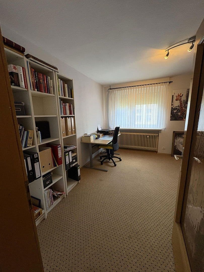 Prodej domu 185 m², pozemek 2.300 m², Brilon, Severní Porýní-Vestfálsko Prodej domu 185 m², pozemek 2.300 m², Brilon, Severní Porýní-Vestfálsko