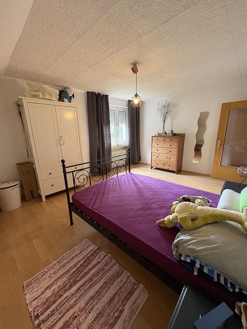 Prodej domu 185 m², pozemek 2.300 m², Brilon, Severní Porýní-Vestfálsko Prodej domu 185 m², pozemek 2.300 m², Brilon, Severní Porýní-Vestfálsko