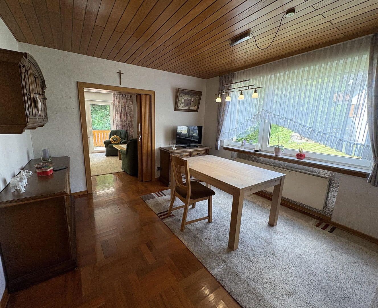 Prodej domu 185 m², pozemek 2.300 m², Brilon, Severní Porýní-Vestfálsko Prodej domu 185 m², pozemek 2.300 m², Brilon, Severní Porýní-Vestfálsko