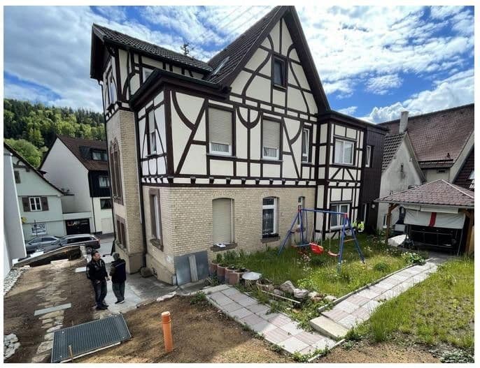 Pronájem bytu 1+1 39 m², Gmünderstr. 5, Lorch, Bádensko-Württembersko Pronájem bytu 1+1 39 m², Gmünderstr. 5, Lorch, Bádensko-Württembersko