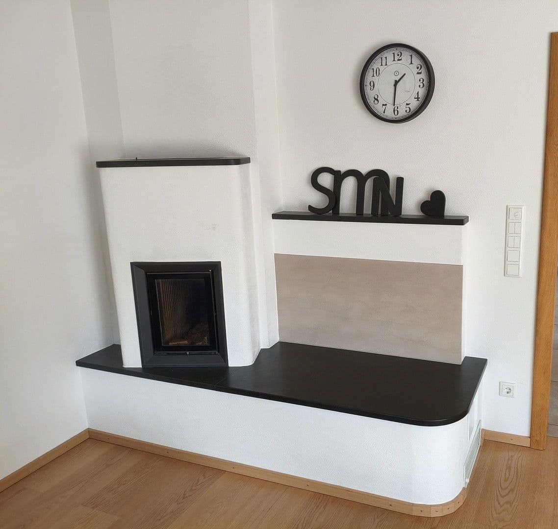 Prodej domu 265 m², pozemek 1.416 m², Schießstätteweg, 14, Kraiburg a. Inn, Kraiburg, Bavorsko Prodej domu 265 m², pozemek 1.416 m², Schießstätteweg, 14, Kraiburg a. Inn, Kraiburg, Bavorsko