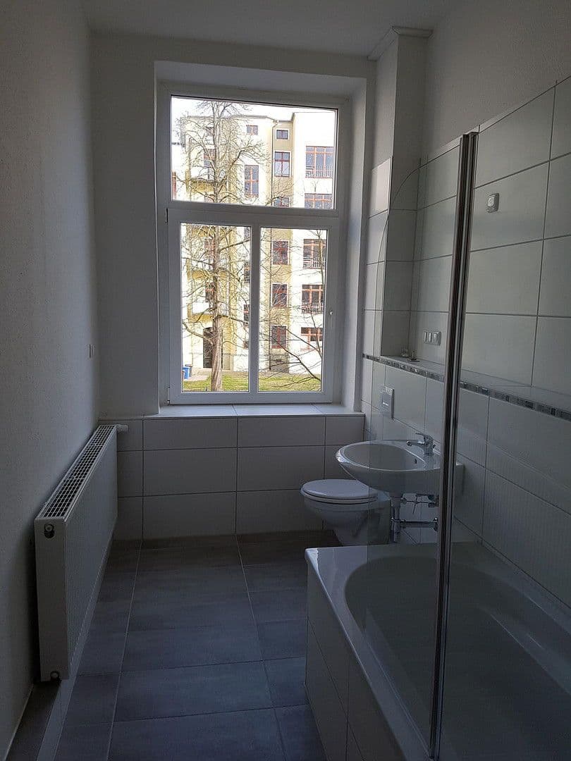 Pronájem bytu 3+1 88 m², Bahnhofsstr. 37, Magdeburg, Sasko-Anhaltsko Pronájem bytu 3+1 88 m², Bahnhofsstr. 37, Magdeburg, Sasko-Anhaltsko