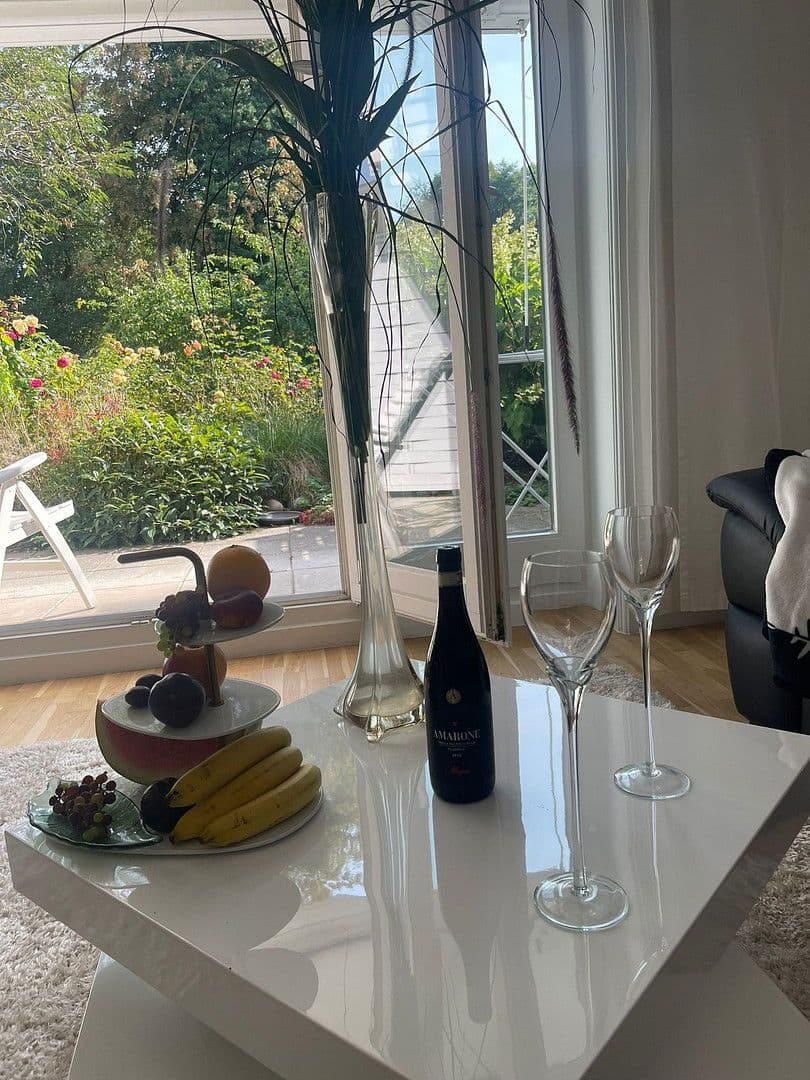 Pronájem bytu 1+1 65 m², Hamburg, Hamburg Pronájem bytu 1+1 65 m², Hamburg, Hamburg