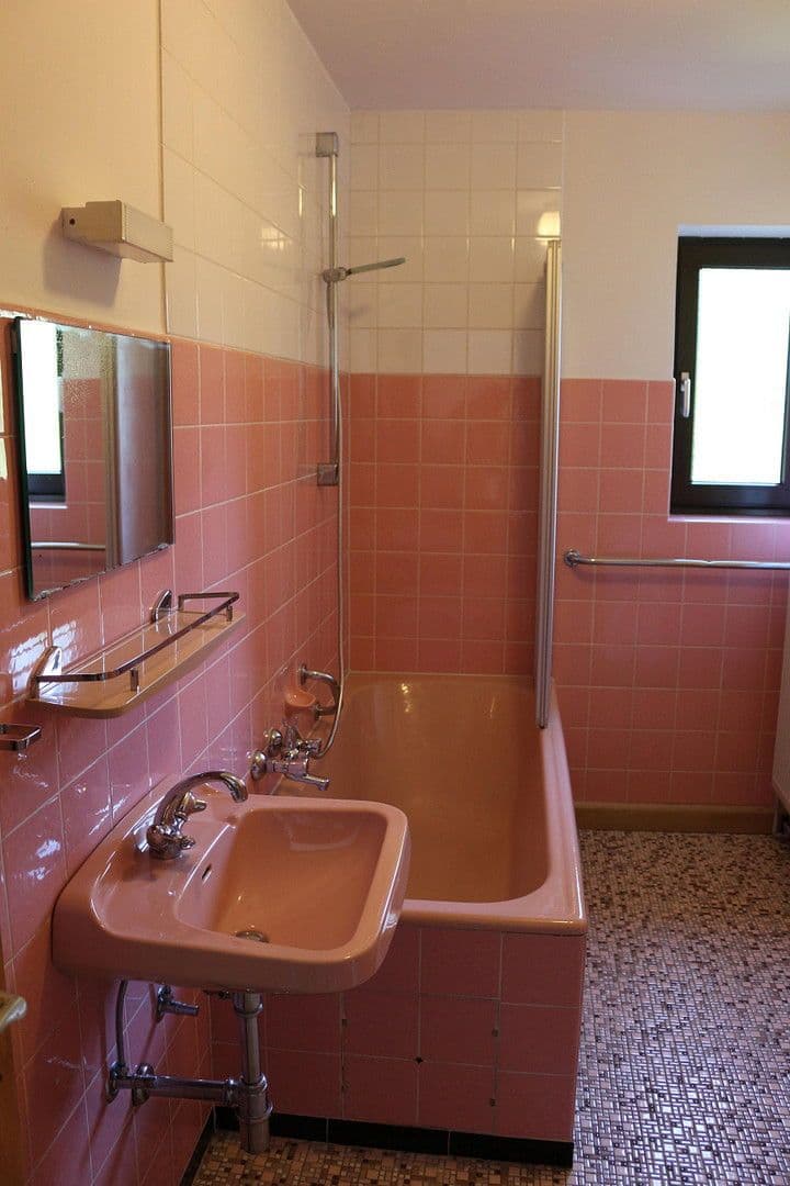 Prodej nebytového prostoru 638 m², Dorfstr. 18, Bischofsmais, Bavorsko Prodej nebytového prostoru 638 m², Dorfstr. 18, Bischofsmais, Bavorsko