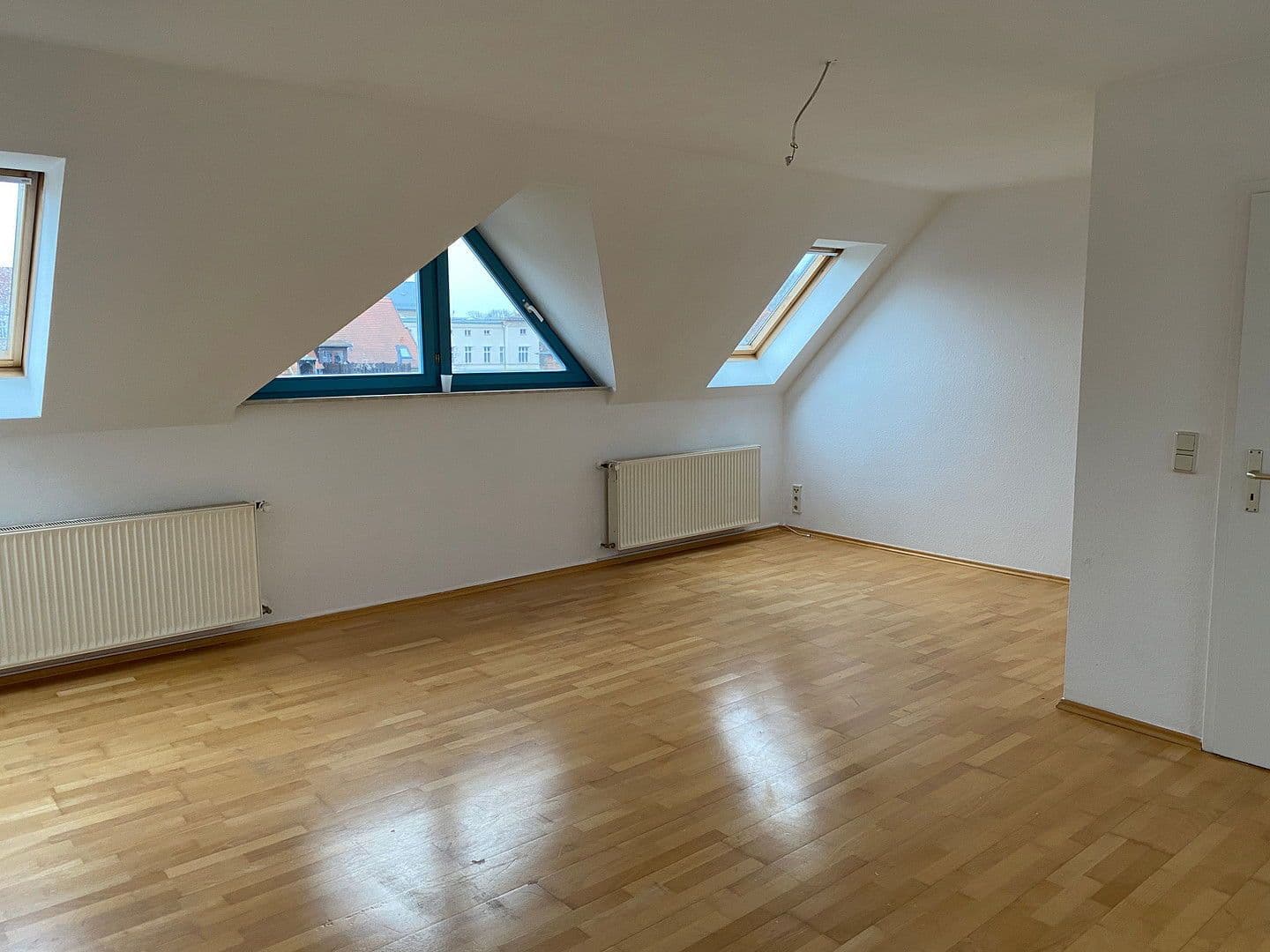 Pronájem bytu 3+1 77 m², Aschersleben, Sasko-Anhaltsko Pronájem bytu 3+1 77 m², Aschersleben, Sasko-Anhaltsko