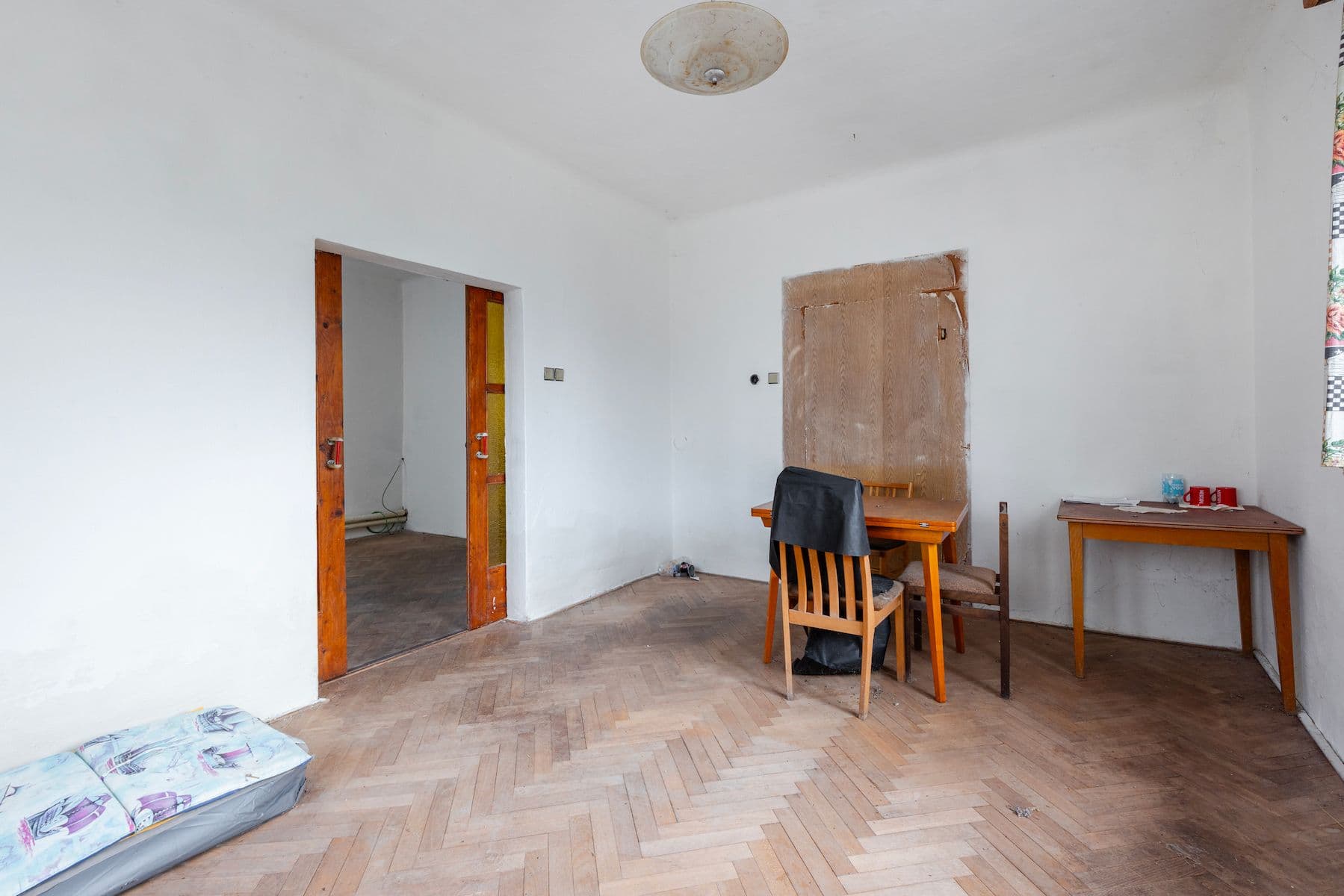 Prodej domu 185 m², pozemek 702 m², Kolmá, Chrást, Plzeňský kraj Prodej domu 185 m², pozemek 702 m², Kolmá, Chrást, Plzeňský kraj