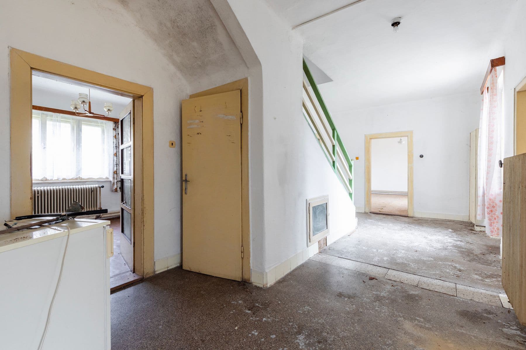 Prodej domu 185 m², pozemek 702 m², Kolmá, Chrást, Plzeňský kraj Prodej domu 185 m², pozemek 702 m², Kolmá, Chrást, Plzeňský kraj