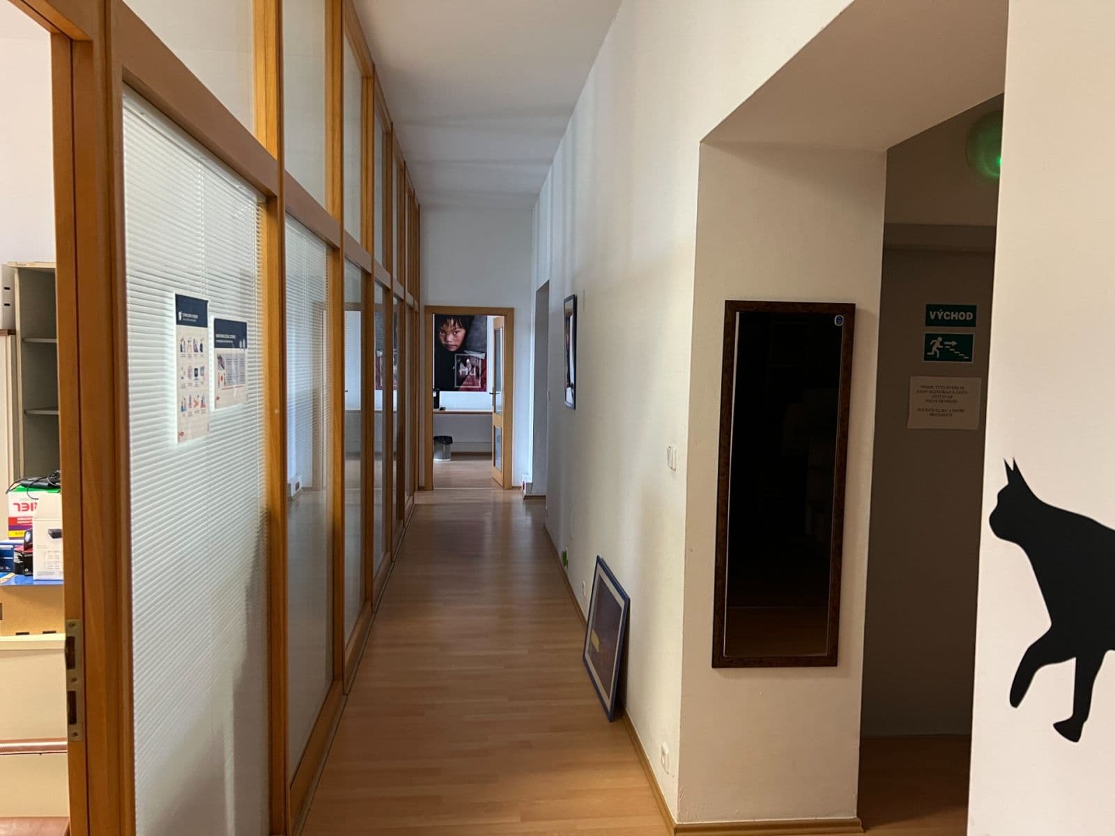 Pronájem kanceláře 320 m², Záhřebská, Praha, Praha Pronájem kanceláře 320 m², Záhřebská, Praha, Praha