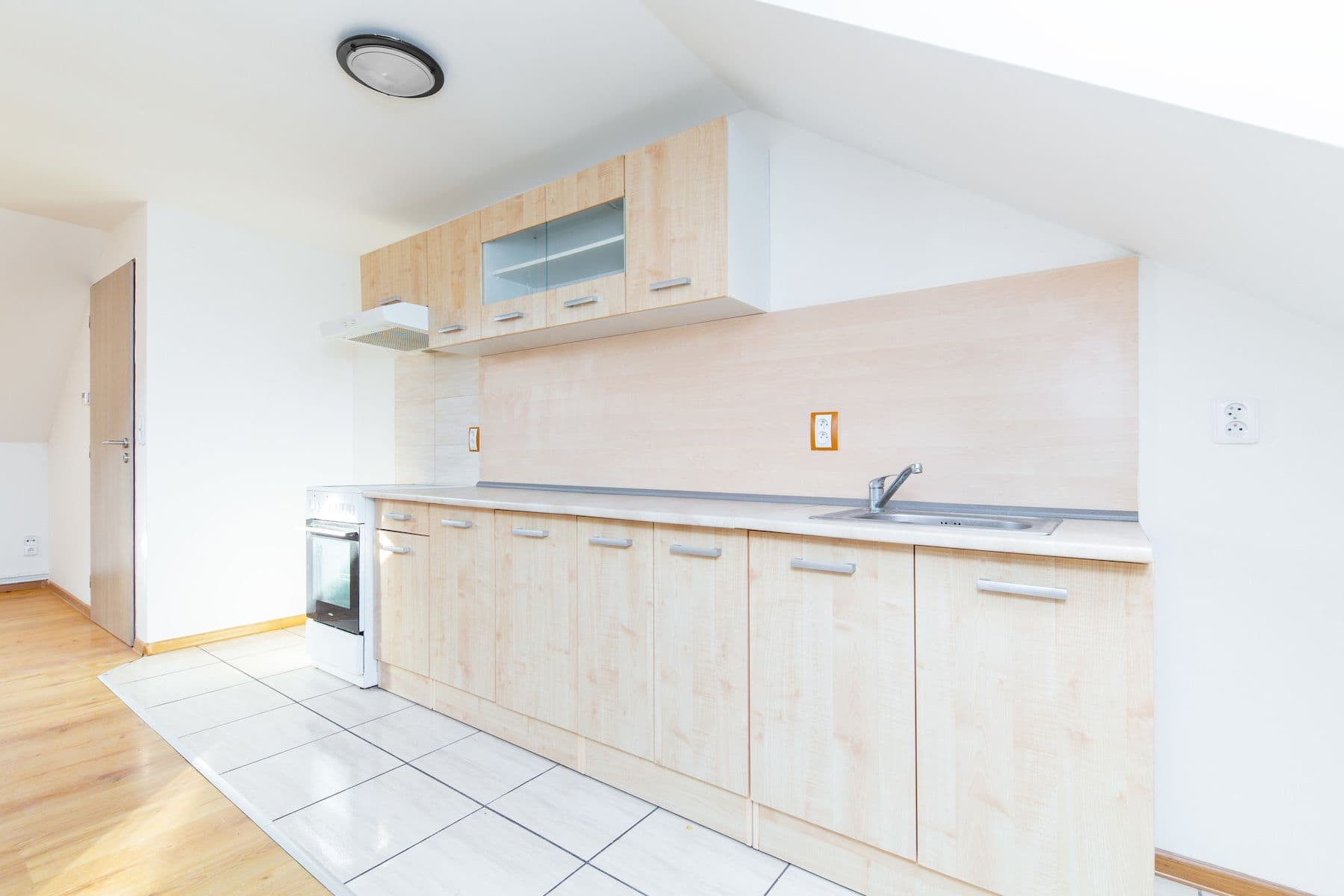 Prodej bytu 3+kk 66 m², Interbrigadistů, Říkovice, Olomoucký kraj Prodej bytu 3+kk 66 m², Interbrigadistů, Říkovice, Olomoucký kraj