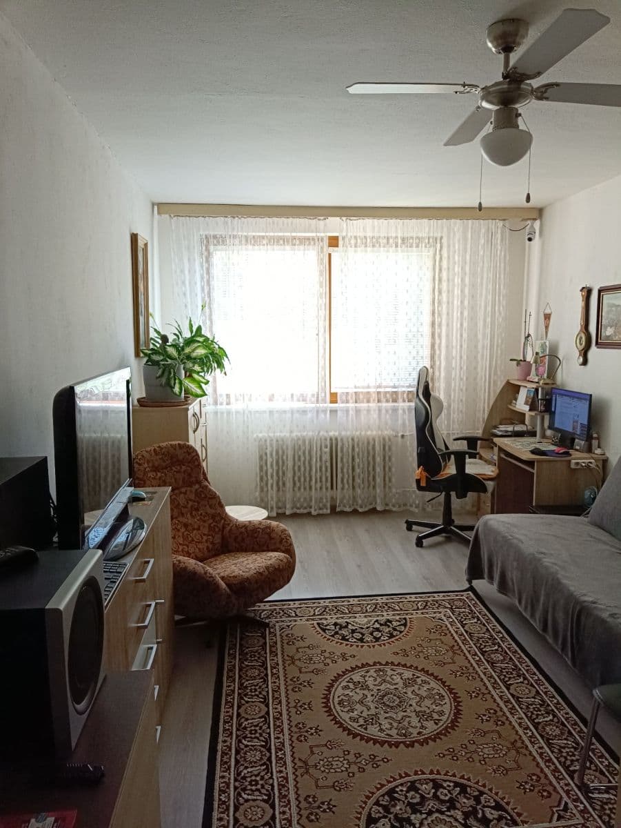 Prodej bytu 2+kk 45 m², Zahradníčkova, Praha, Praha Prodej bytu 2+kk 45 m², Zahradníčkova, Praha, Praha