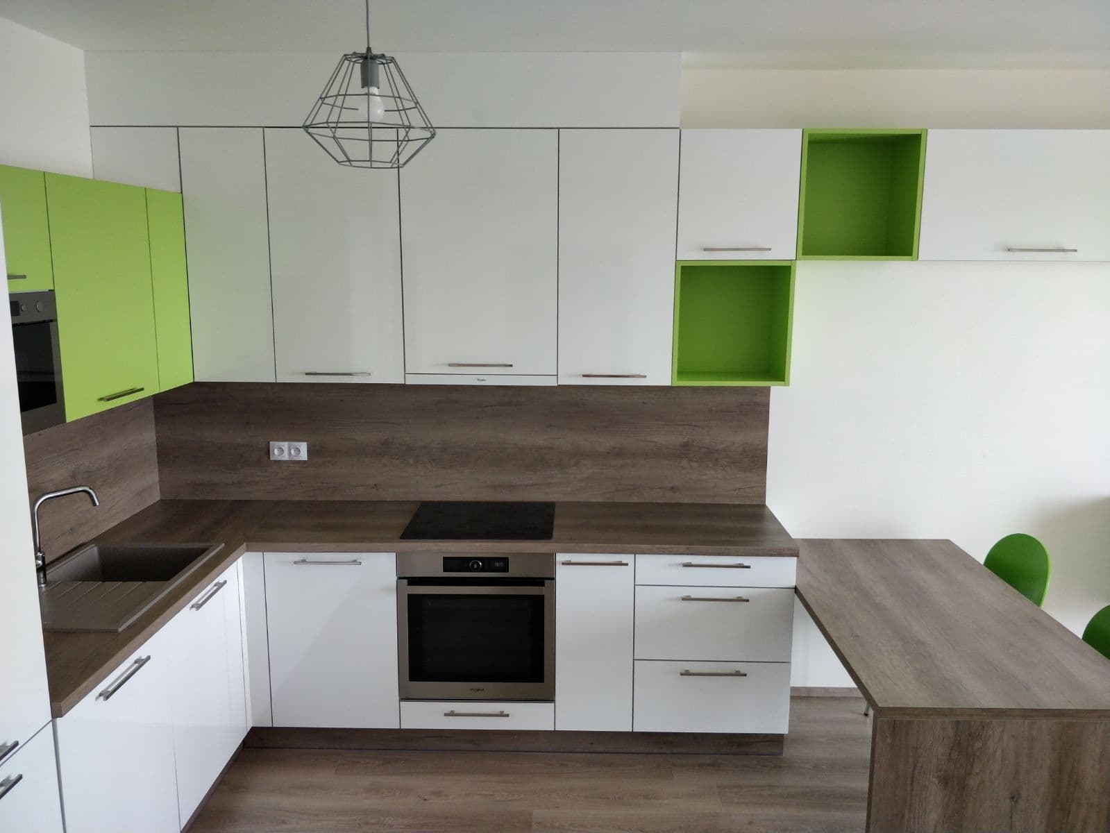 Pronájem bytu 2+kk 56 m², Sazovická, Praha, Praha Pronájem bytu 2+kk 56 m², Sazovická, Praha, Praha