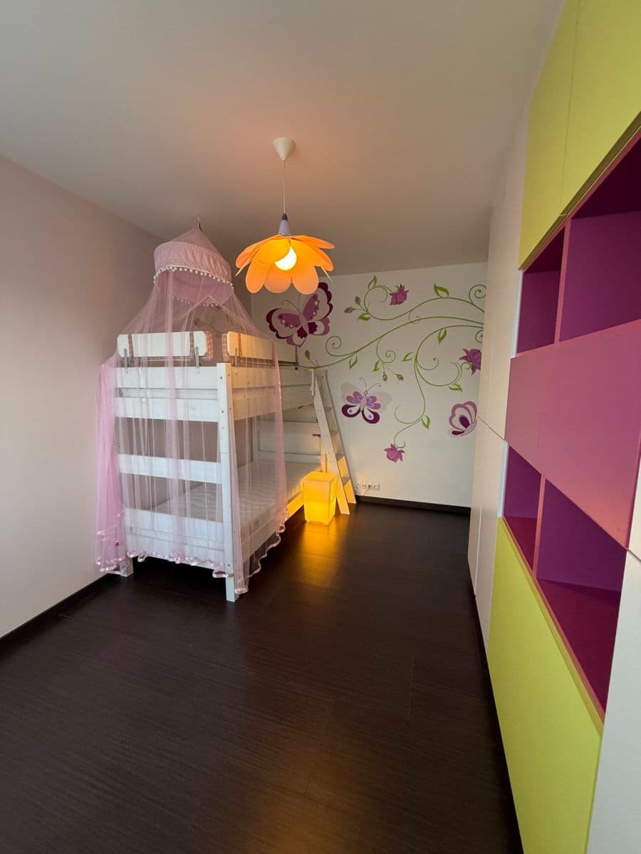 Pronájem bytu 4+kk 90 m², Generála Šišky, Praha, Praha Pronájem bytu 4+kk 90 m², Generála Šišky, Praha, Praha