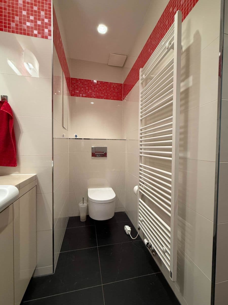 Pronájem bytu 4+kk 90 m², Generála Šišky, Praha, Praha Pronájem bytu 4+kk 90 m², Generála Šišky, Praha, Praha