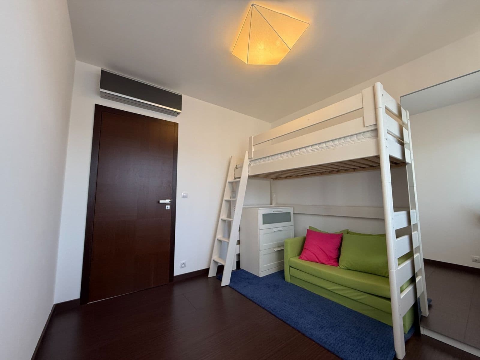 Pronájem bytu 4+kk 90 m², Generála Šišky, Praha, Praha Pronájem bytu 4+kk 90 m², Generála Šišky, Praha, Praha