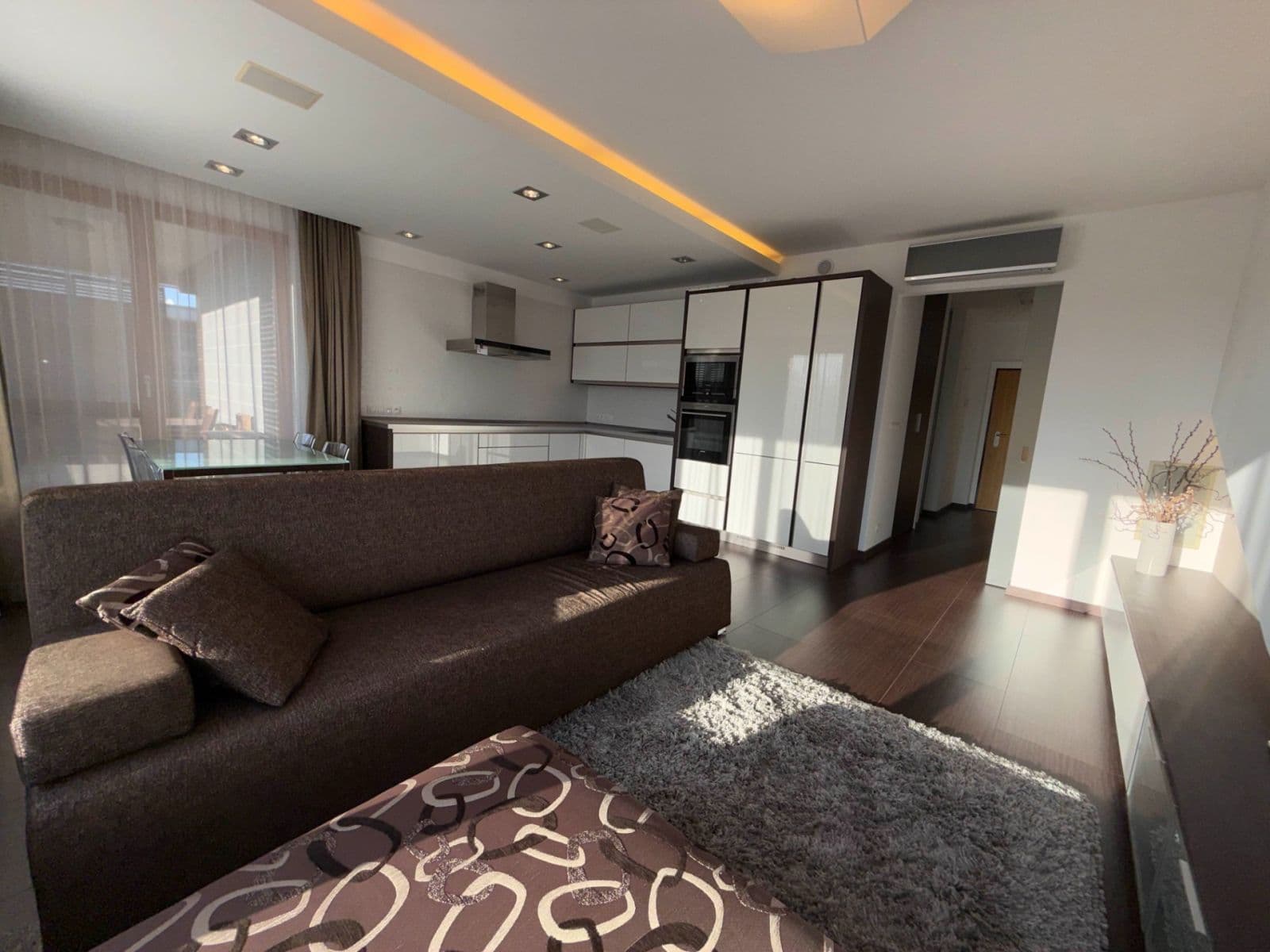 Pronájem bytu 4+kk 90 m², Generála Šišky, Praha, Praha Pronájem bytu 4+kk 90 m², Generála Šišky, Praha, Praha