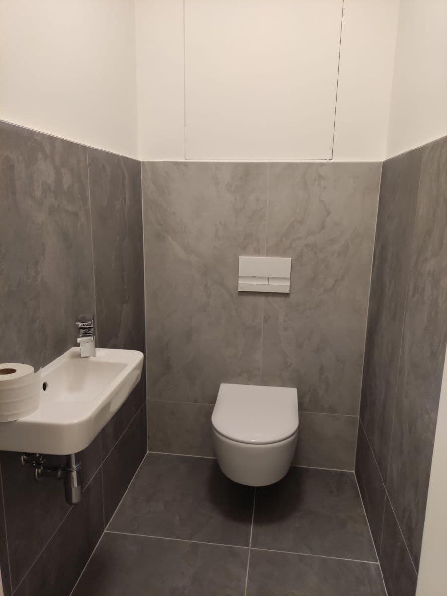 Pronájem bytu 1+kk 36 m², Komárovská, Brno, Jihomoravský kraj Pronájem bytu 1+kk 36 m², Komárovská, Brno, Jihomoravský kraj