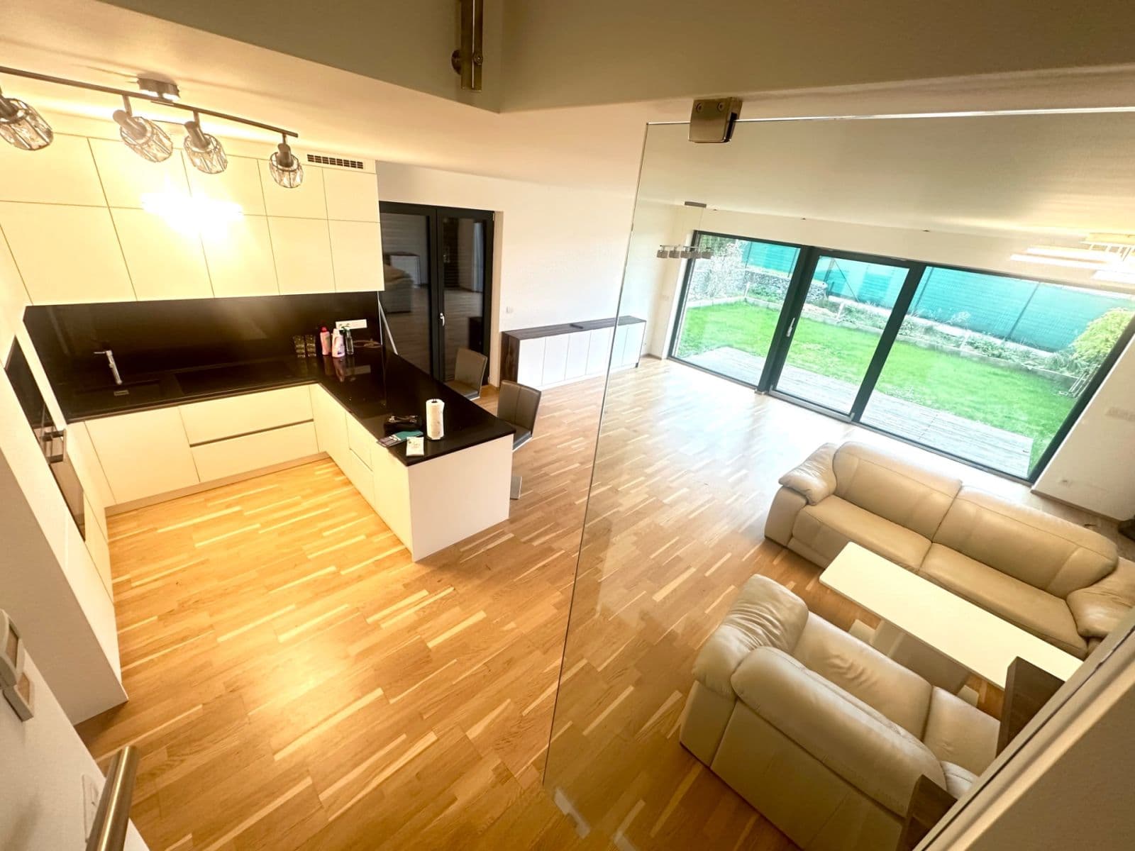 Pronájem domu 170 m², pozemek 294 m², Hejného, Praha, Praha Pronájem domu 170 m², pozemek 294 m², Hejného, Praha, Praha