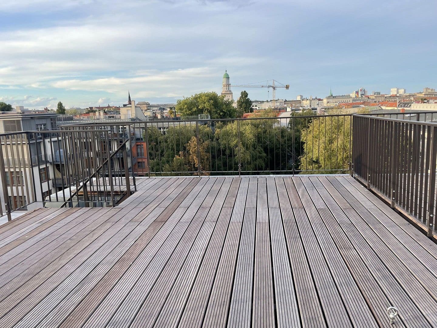 Prodej bytu 2+1 78 m², Berlin, Berlín Prodej bytu 2+1 78 m², Berlin, Berlín