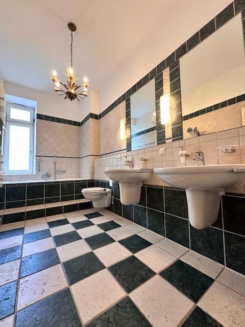 Prodej bytu 4+1 142 m², Mengenerstraße 17, Scheer, Bádensko-Württembersko Prodej bytu 4+1 142 m², Mengenerstraße 17, Scheer, Bádensko-Württembersko