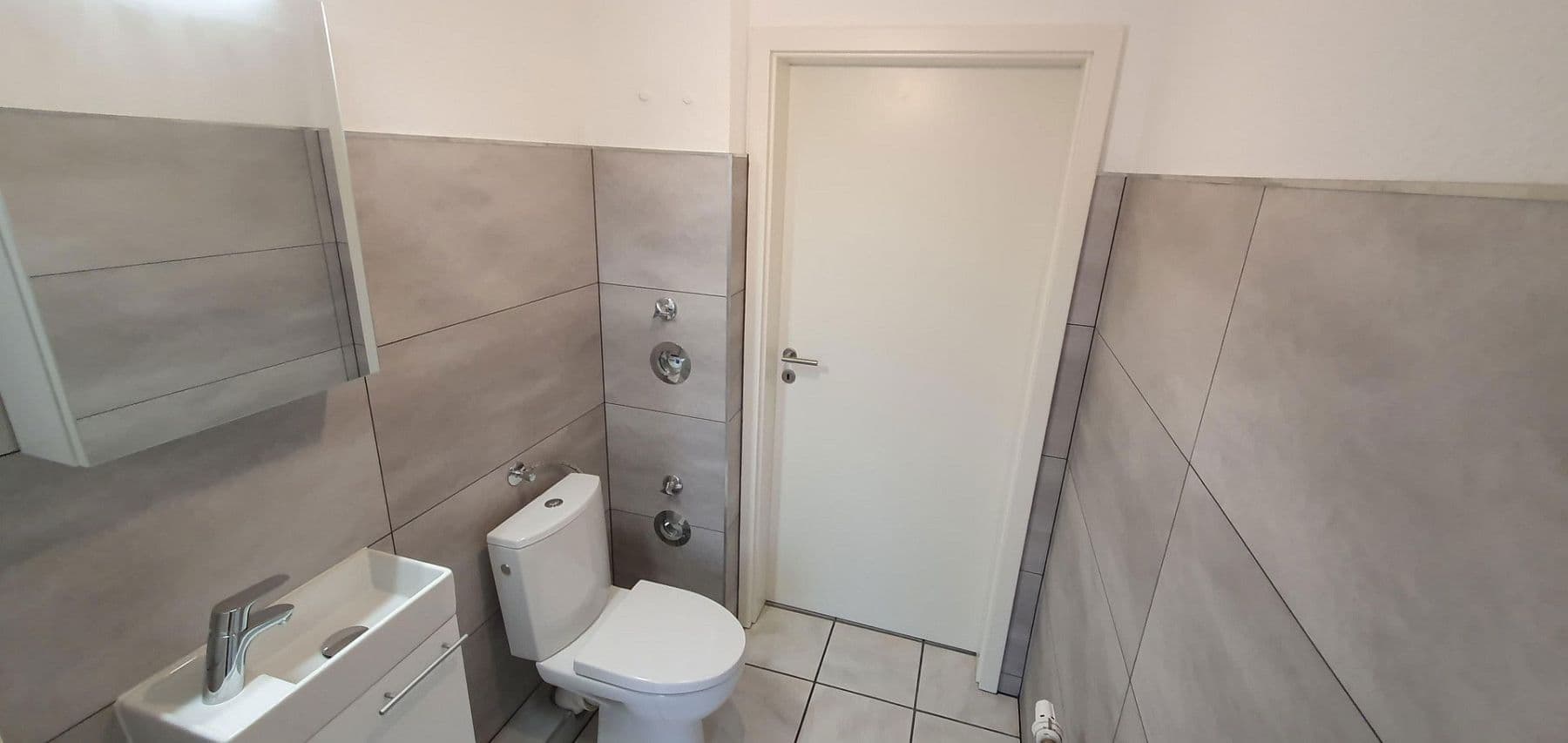 Pronájem bytu 5+1 120 m², Hitzhusen, Šlesvicko-Holštýnsko Pronájem bytu 5+1 120 m², Hitzhusen, Šlesvicko-Holštýnsko