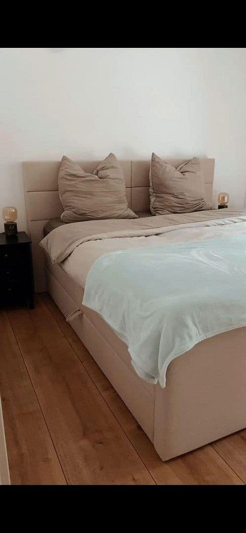 Pronájem bytu 2+1 74 m², Kaiserstr. 165, Gummersbach, Severní Porýní-Vestfálsko Pronájem bytu 2+1 74 m², Kaiserstr. 165, Gummersbach, Severní Porýní-Vestfálsko