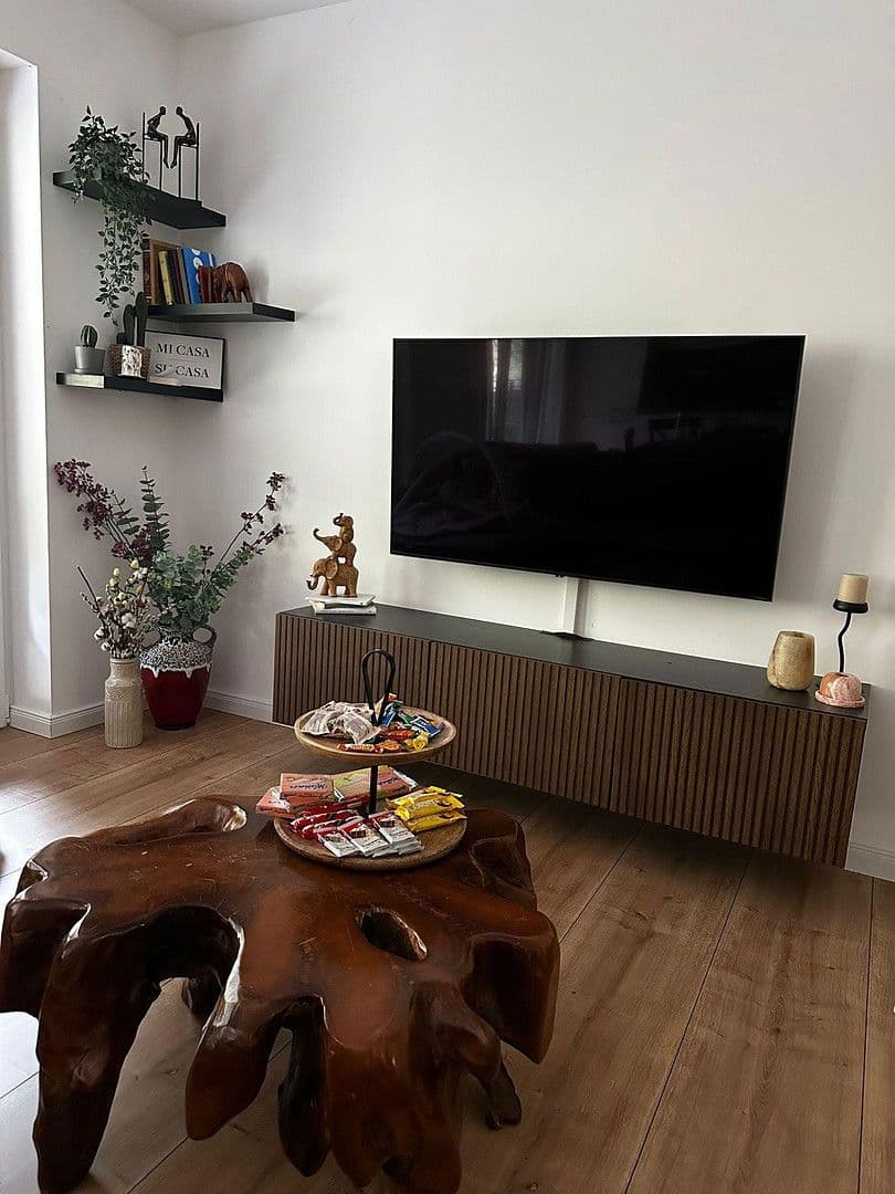 Pronájem bytu 2+1 74 m², Kaiserstr. 165, Gummersbach, Severní Porýní-Vestfálsko Pronájem bytu 2+1 74 m², Kaiserstr. 165, Gummersbach, Severní Porýní-Vestfálsko