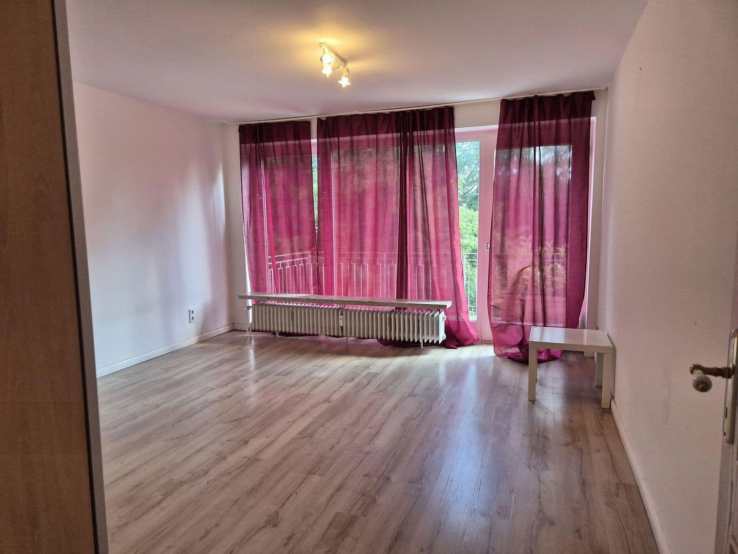 Pronájem bytu 4+kk 155 m², Gartenstraße 15, Bad Segeberg, Šlesvicko-Holštýnsko Pronájem bytu 4+kk 155 m², Gartenstraße 15, Bad Segeberg, Šlesvicko-Holštýnsko