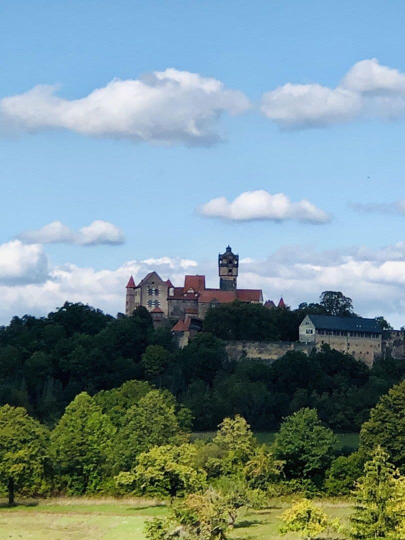 Prodej domu 225 m², pozemek 980 m², Ronneburg, Hessen Prodej domu 225 m², pozemek 980 m², Ronneburg, Hessen
