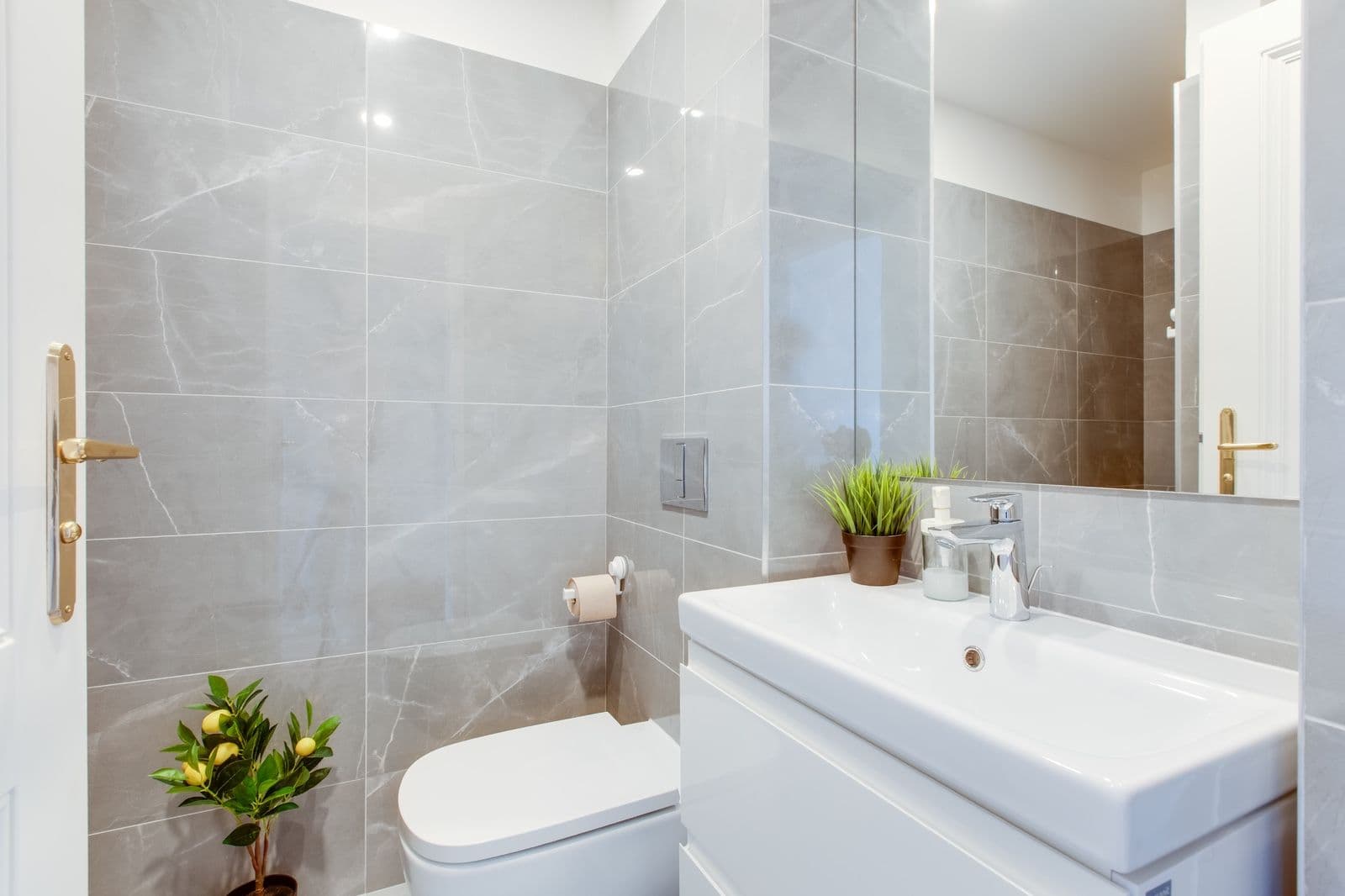 Pronájem bytu 1+kk 25 m², Lublaňská, Praha, Praha Pronájem bytu 1+kk 25 m², Lublaňská, Praha, Praha