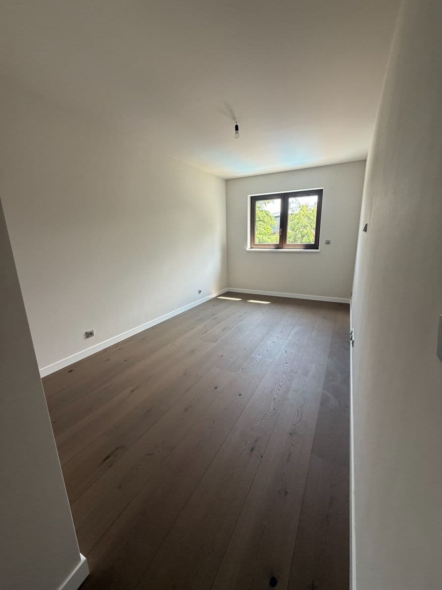 Pronájem domu 184 m², pozemek 291 m², Pod Novou školou, Praha, Praha Pronájem domu 184 m², pozemek 291 m², Pod Novou školou, Praha, Praha