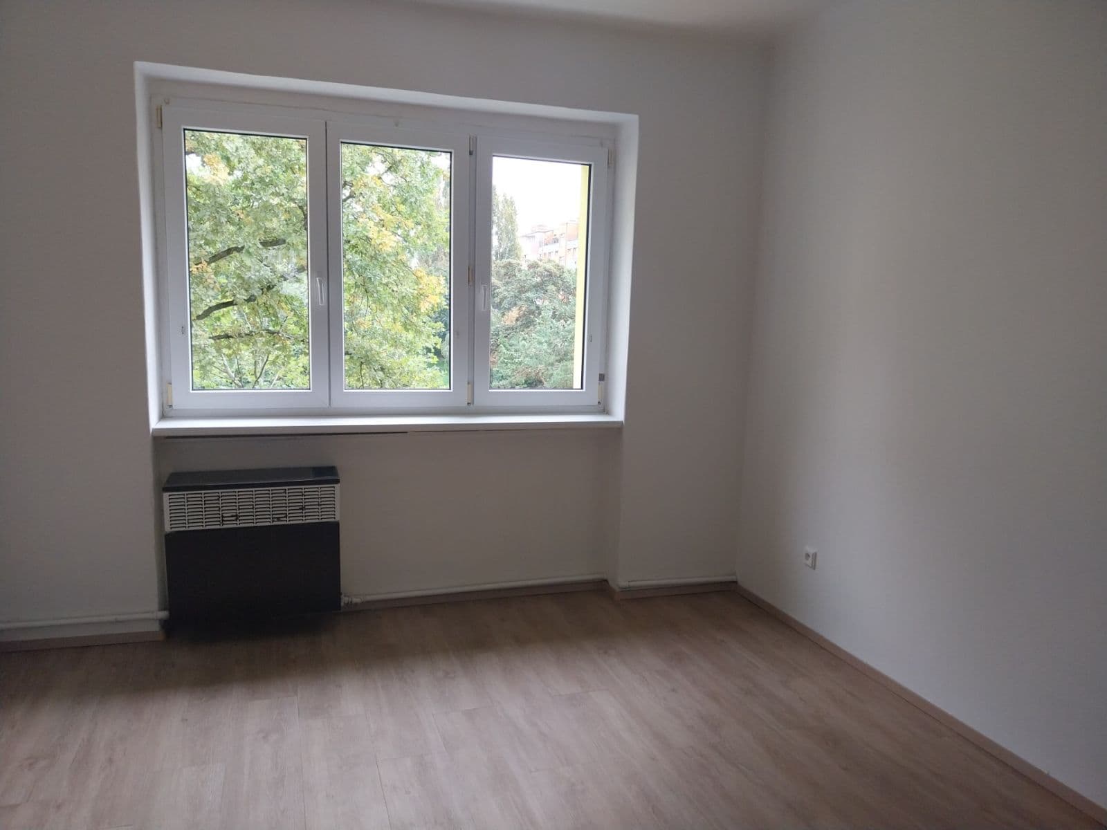 Pronájem bytu 2+1 50 m², Bystřická, Praha, Praha Pronájem bytu 2+1 50 m², Bystřická, Praha, Praha