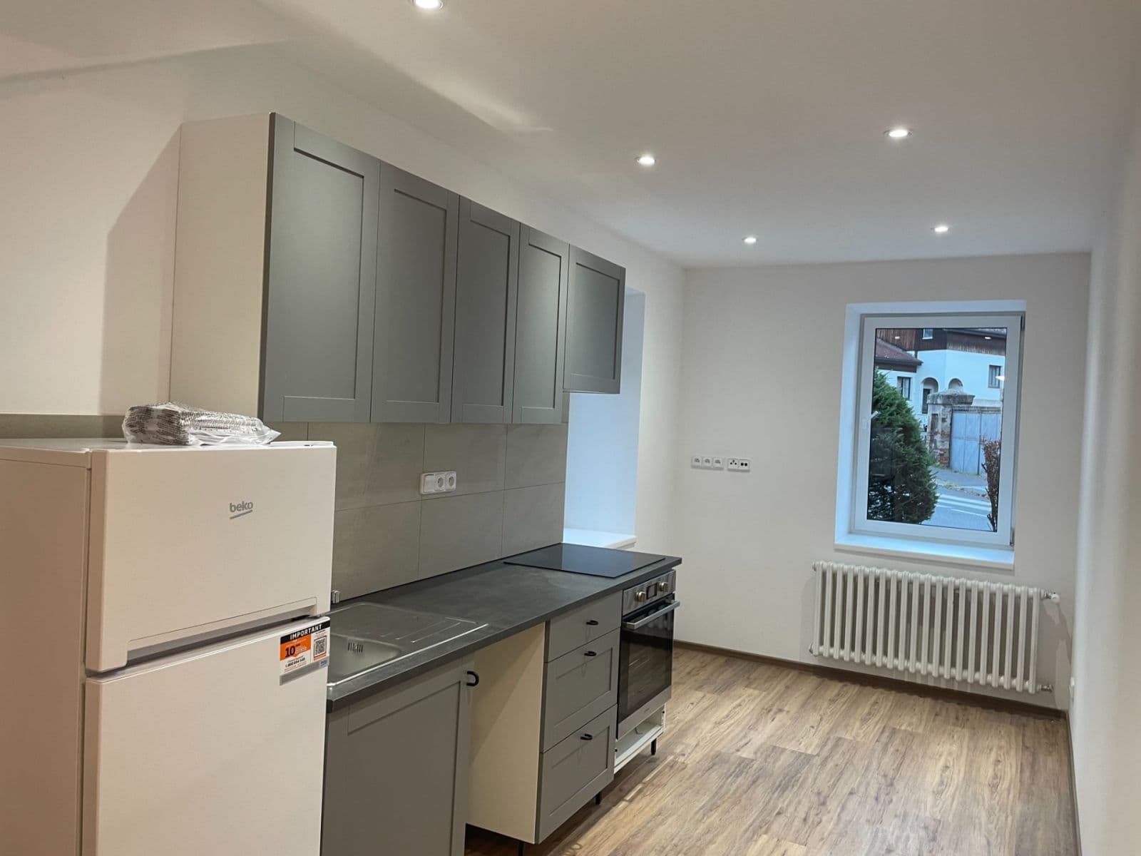 Pronájem bytu 1+1 40 m², Kladenská, Středokluky, Středočeský kraj Pronájem bytu 1+1 40 m², Kladenská, Středokluky, Středočeský kraj