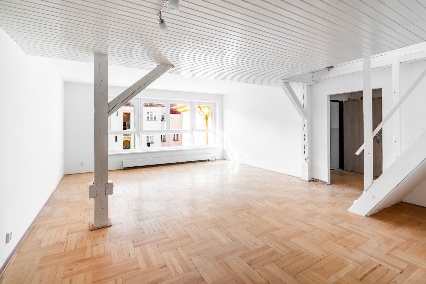 Prodej bytu 3+kk 98 m², Oldřichova, Praha, Praha Prodej bytu 3+kk 98 m², Oldřichova, Praha, Praha