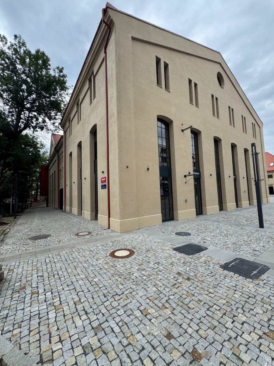 Pronájem bytu 3+kk 83 m², Mnatova, Praha, Praha Pronájem bytu 3+kk 83 m², Mnatova, Praha, Praha