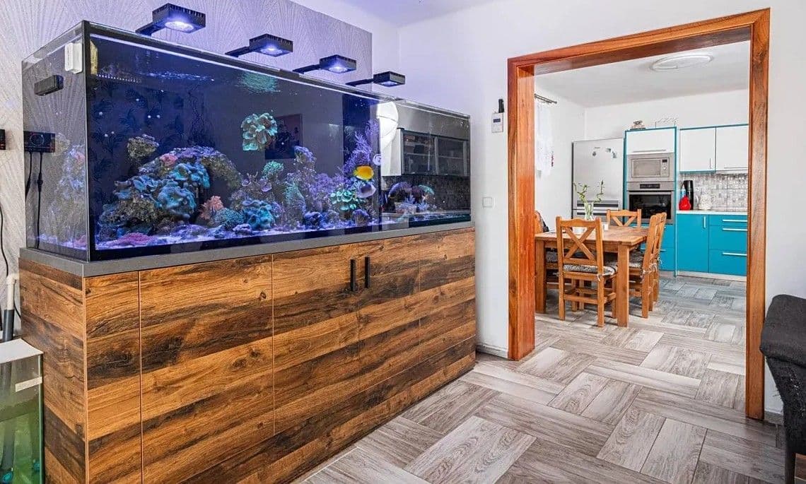 Prodej domu 360 m², pozemek 647 m², Ohaře, Středočeský kraj Prodej domu 360 m², pozemek 647 m², Ohaře, Středočeský kraj