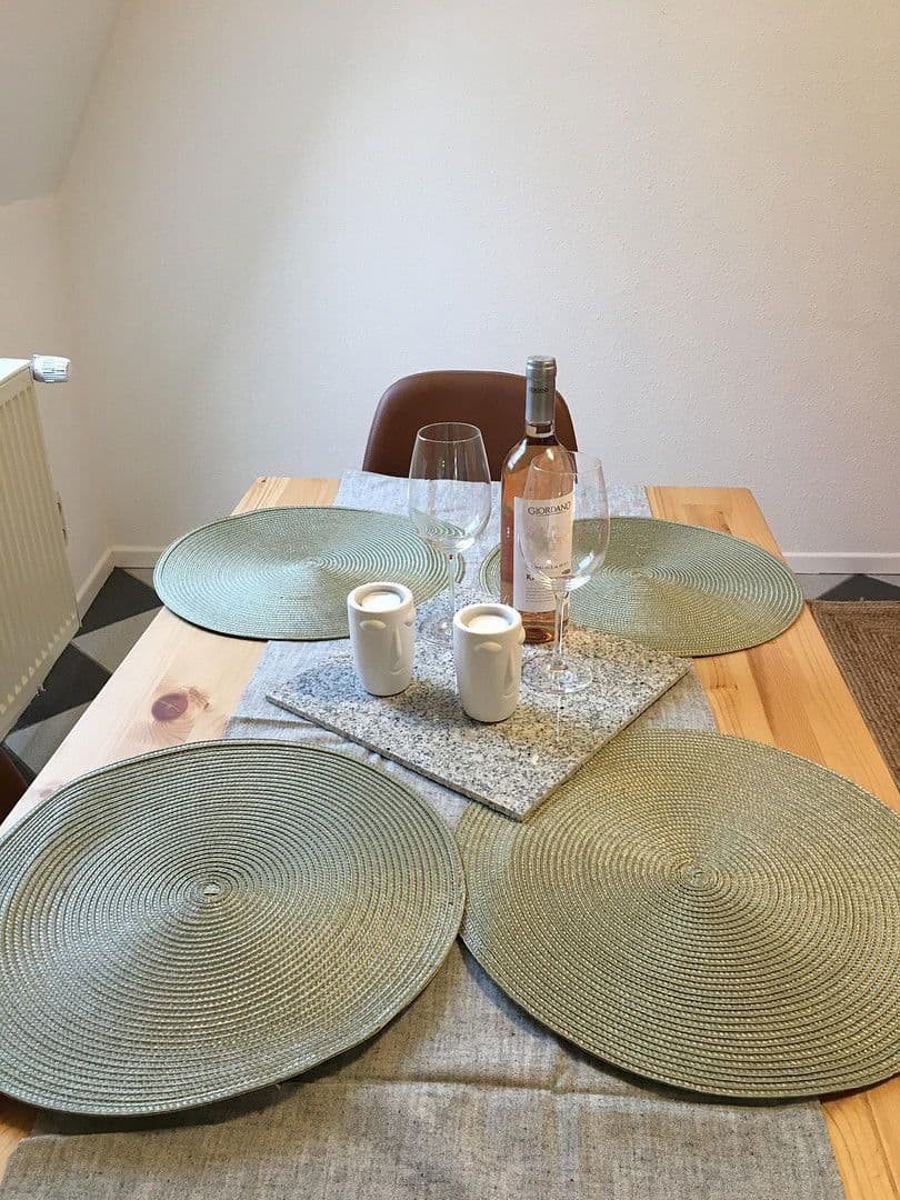 Pronájem bytu 2+1 65 m², Halberstädterstrasse 82, Magdeburg, Sasko-Anhaltsko Pronájem bytu 2+1 65 m², Halberstädterstrasse 82, Magdeburg, Sasko-Anhaltsko