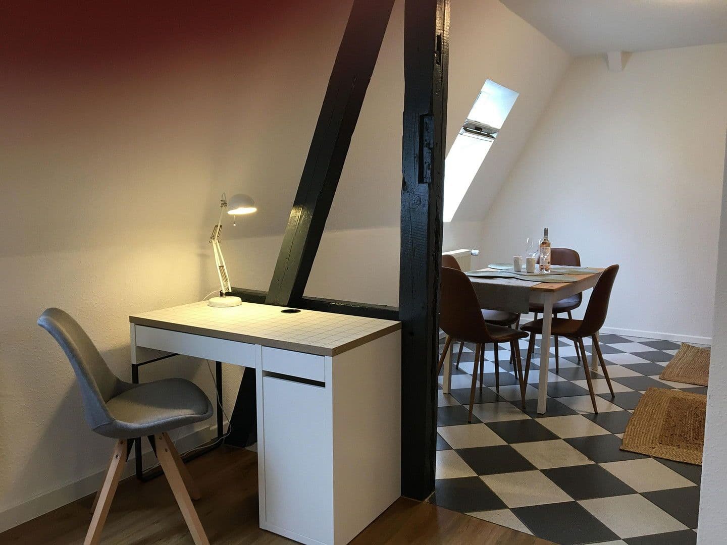 Pronájem bytu 2+1 65 m², Halberstädterstrasse 82, Magdeburg, Sasko-Anhaltsko Pronájem bytu 2+1 65 m², Halberstädterstrasse 82, Magdeburg, Sasko-Anhaltsko