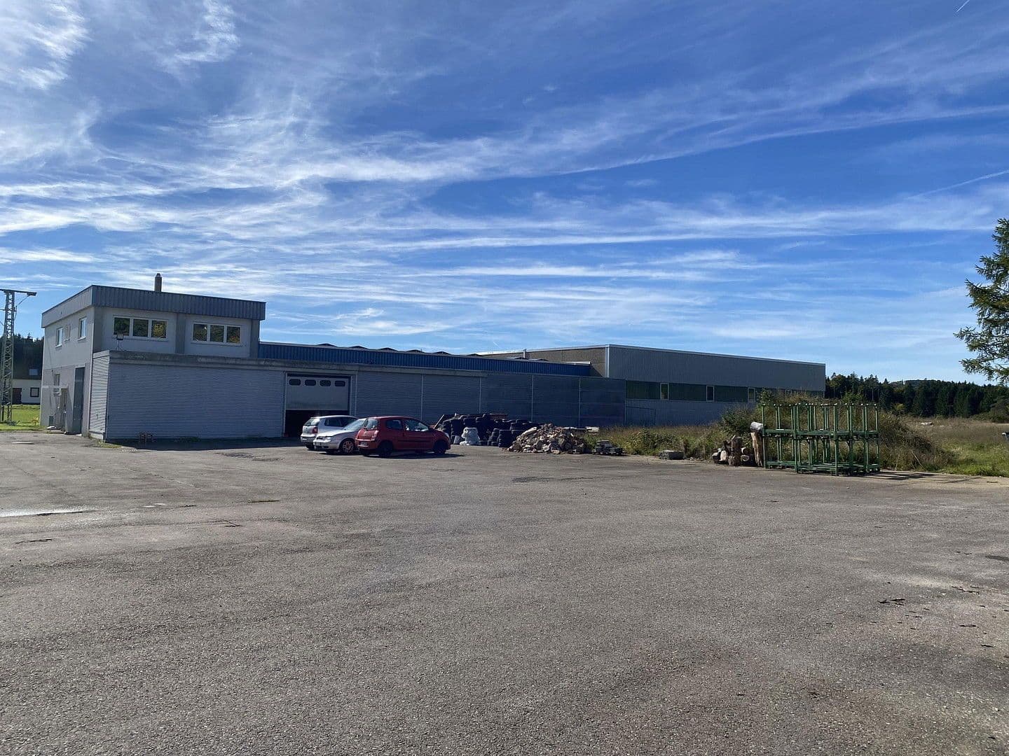 Prodej nebytového prostoru 12.673 m², Neufra, Bádensko-Württembersko Prodej nebytového prostoru 12.673 m², Neufra, Bádensko-Württembersko