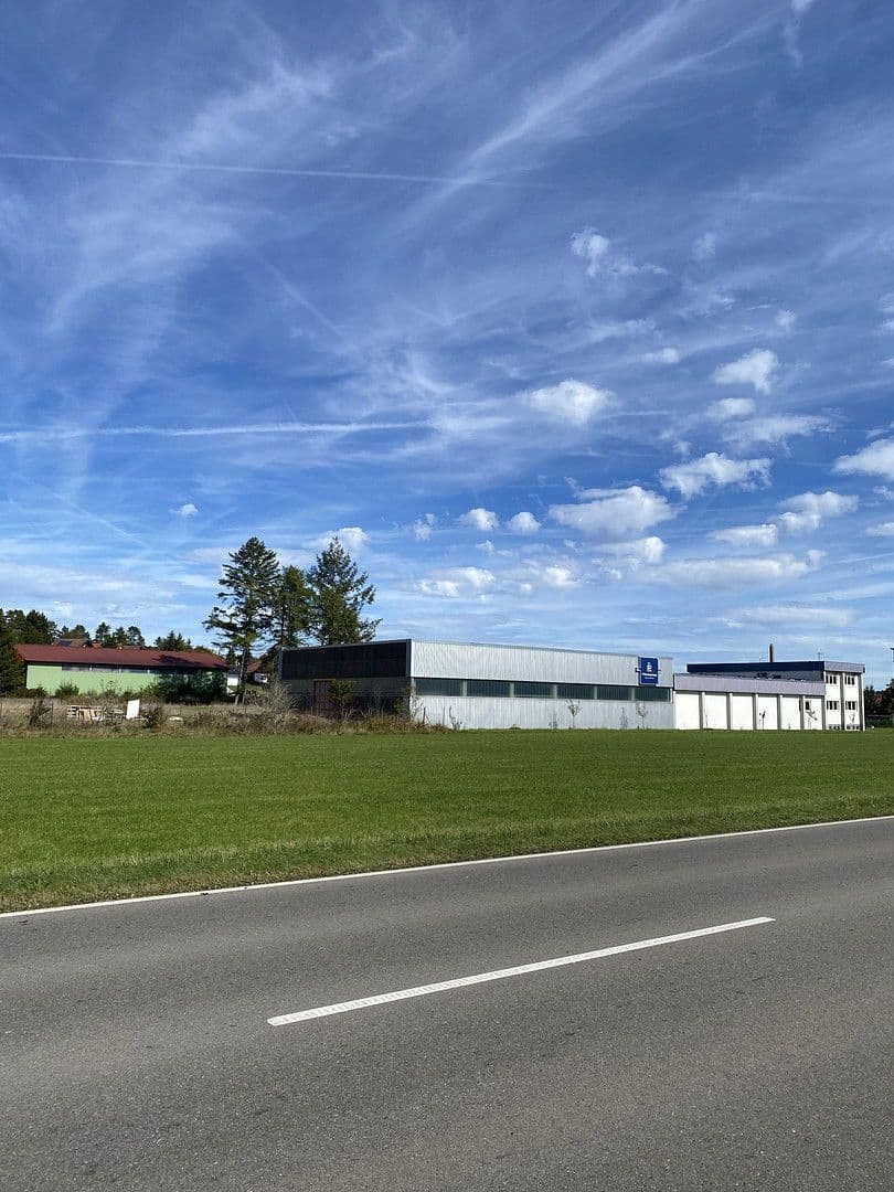 Prodej nebytového prostoru 12.673 m², Neufra, Bádensko-Württembersko Prodej nebytového prostoru 12.673 m², Neufra, Bádensko-Württembersko
