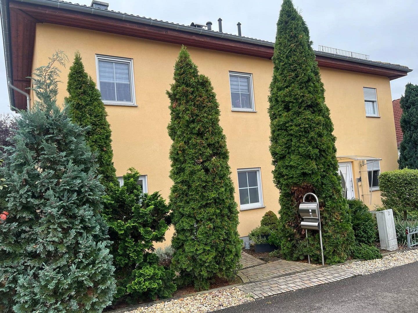 Prodej domu 115 m², pozemek 300 m², Weinböhla, Sasko Prodej domu 115 m², pozemek 300 m², Weinböhla, Sasko