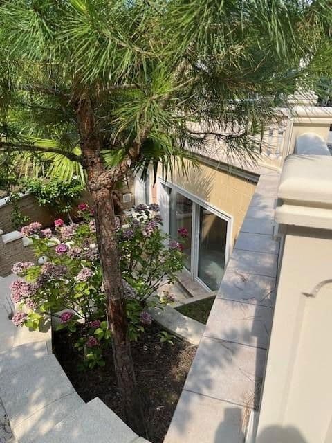 Prodej domu 501 m², pozemek 995 m², Köln, Severní Porýní-Vestfálsko Prodej domu 501 m², pozemek 995 m², Köln, Severní Porýní-Vestfálsko